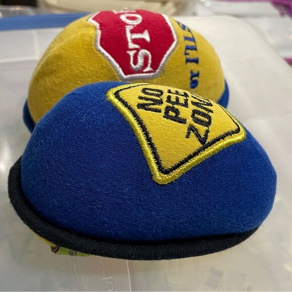 Wee Block Sozo sponge cover for changing infant boy diapers - Picture 3 of 8